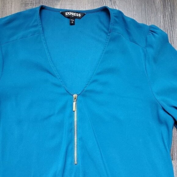 Express Blouse - Picture 2 of 4